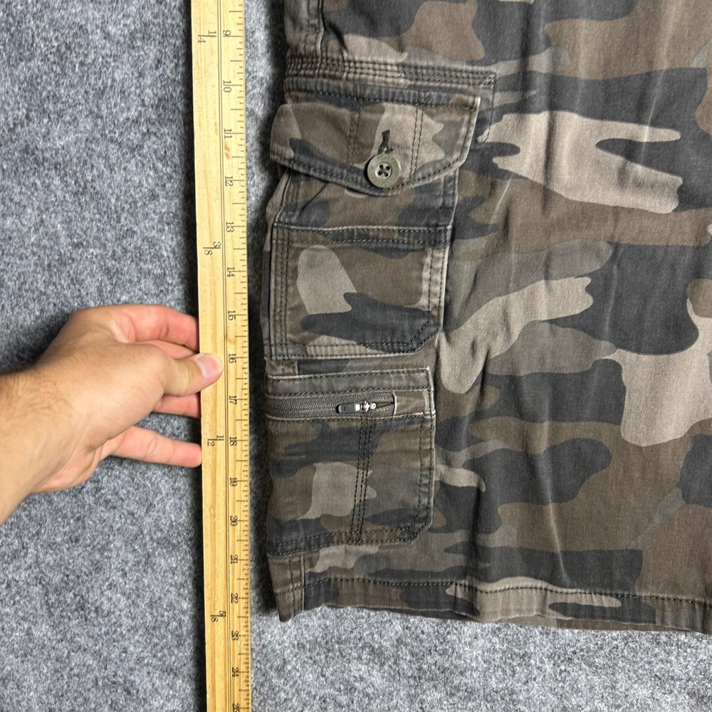 Iron Co Camo Cargo Shorts Mens Size 38 Skater Baggy Y2K 90s Vintage Style - Picture 5 of 8